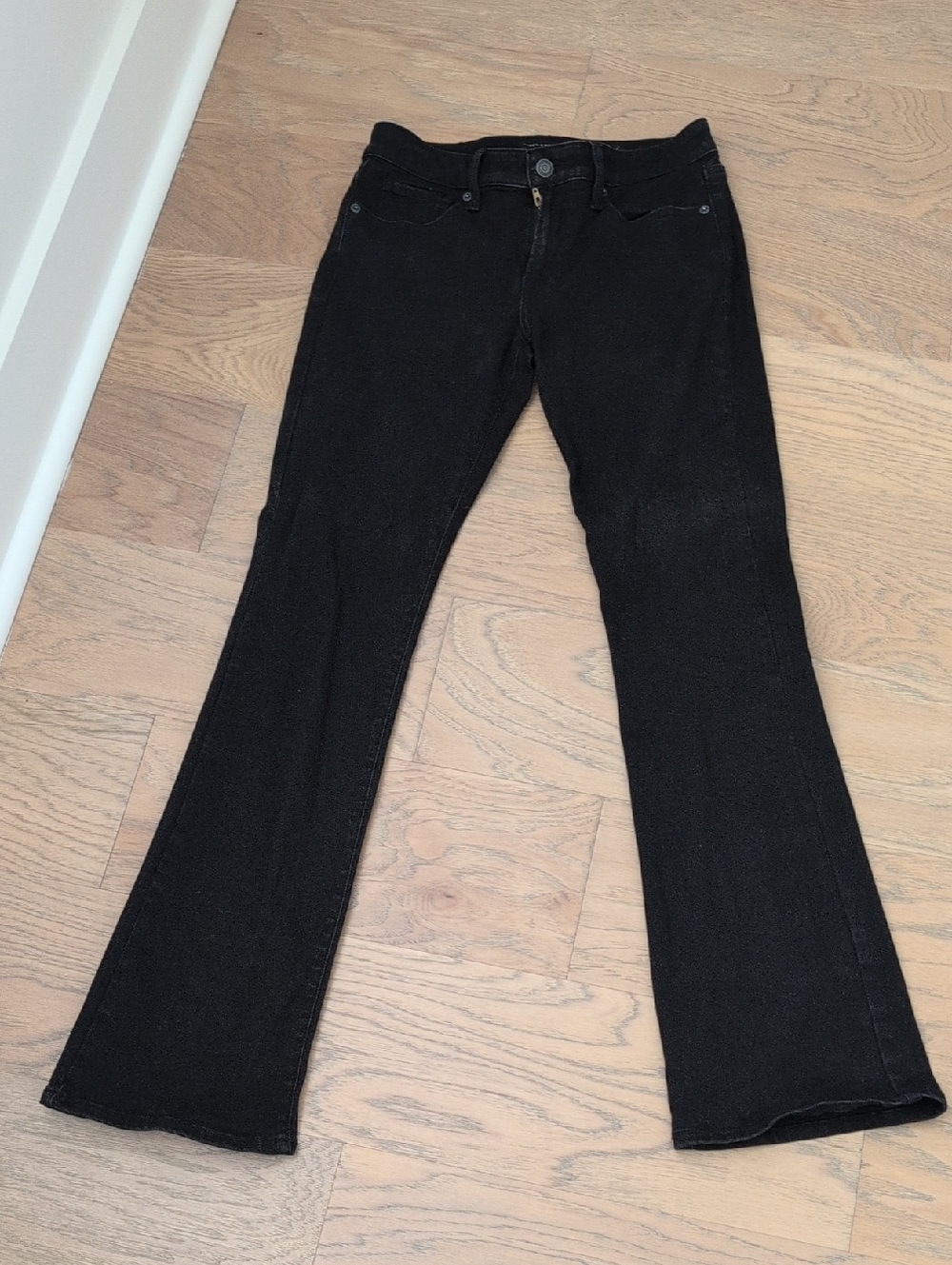 Lucky Brand Black Low Rise Flare Jeans Size 4 / 27